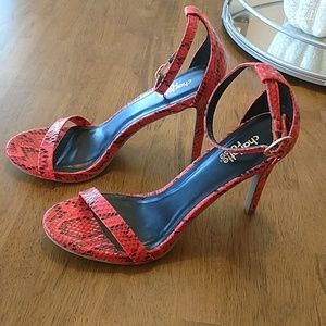 Coral & black snakeskin heels 7.5